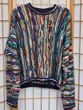 Tundra Canada multicolor bright colors black red men's sweater EUC size Medium